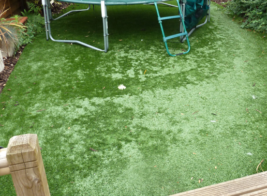 How To Revive Flattened Artificial Grass Carlsbad?